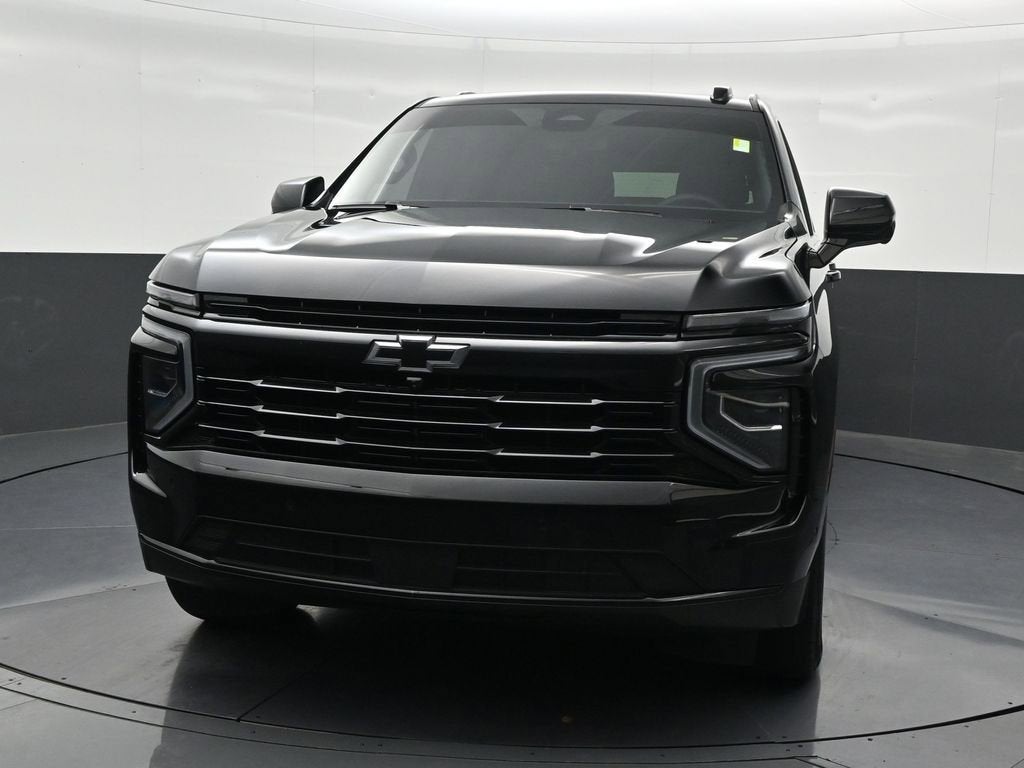 2025 Chevrolet Suburban LT