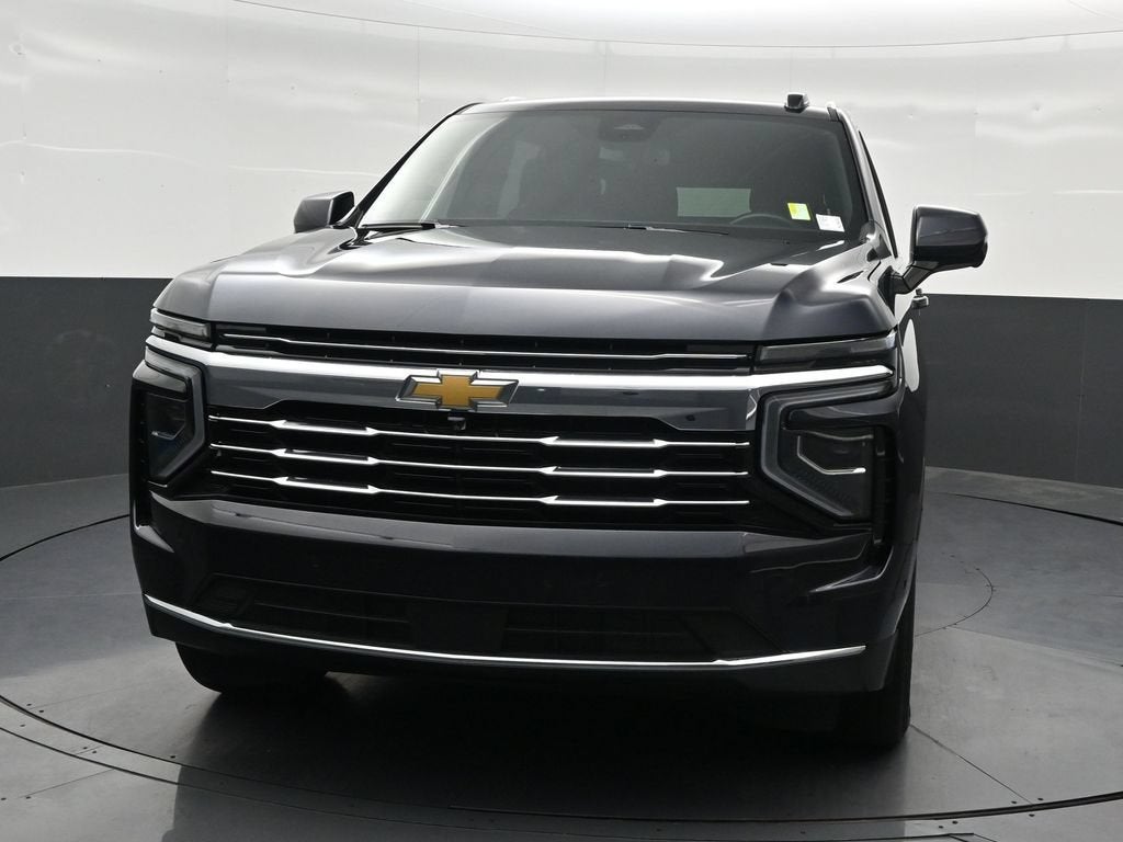 2025 Chevrolet Suburban LT
