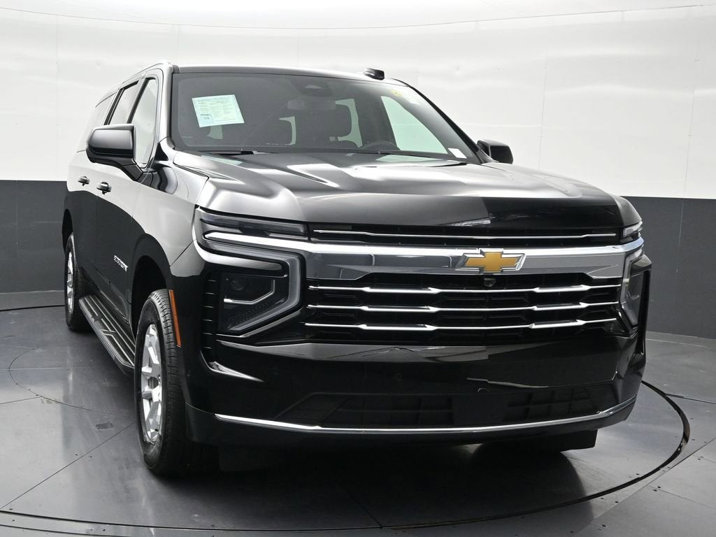 2025 Chevrolet Suburban LT