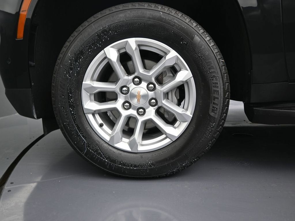 2025 Chevrolet Tahoe LS