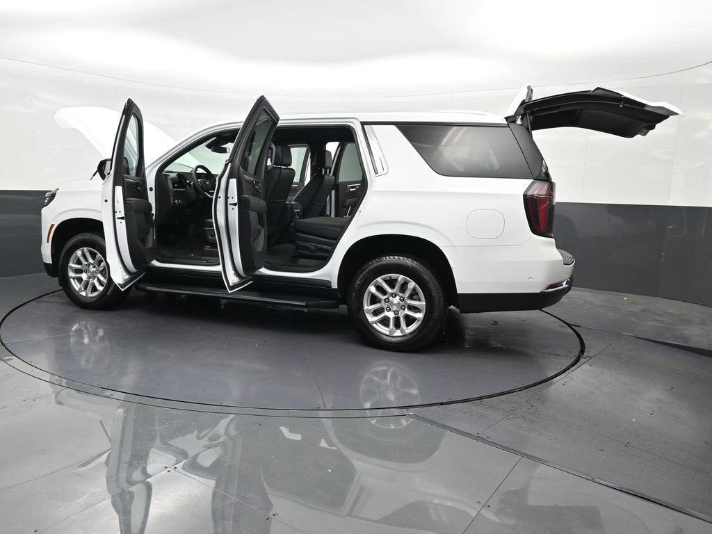 2025 Chevrolet Tahoe LS