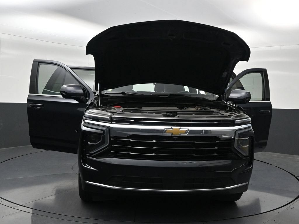 2025 Chevrolet Tahoe LS