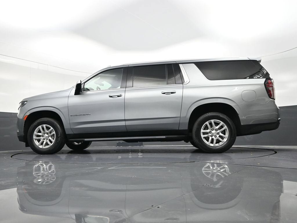 2023 Chevrolet Suburban LS