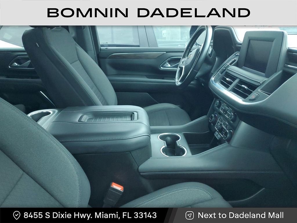 2023 Chevrolet Suburban LS