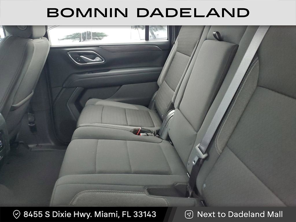 2023 Chevrolet Suburban LS