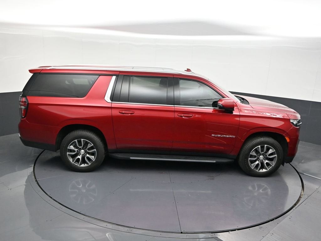 2022 Chevrolet Suburban LT