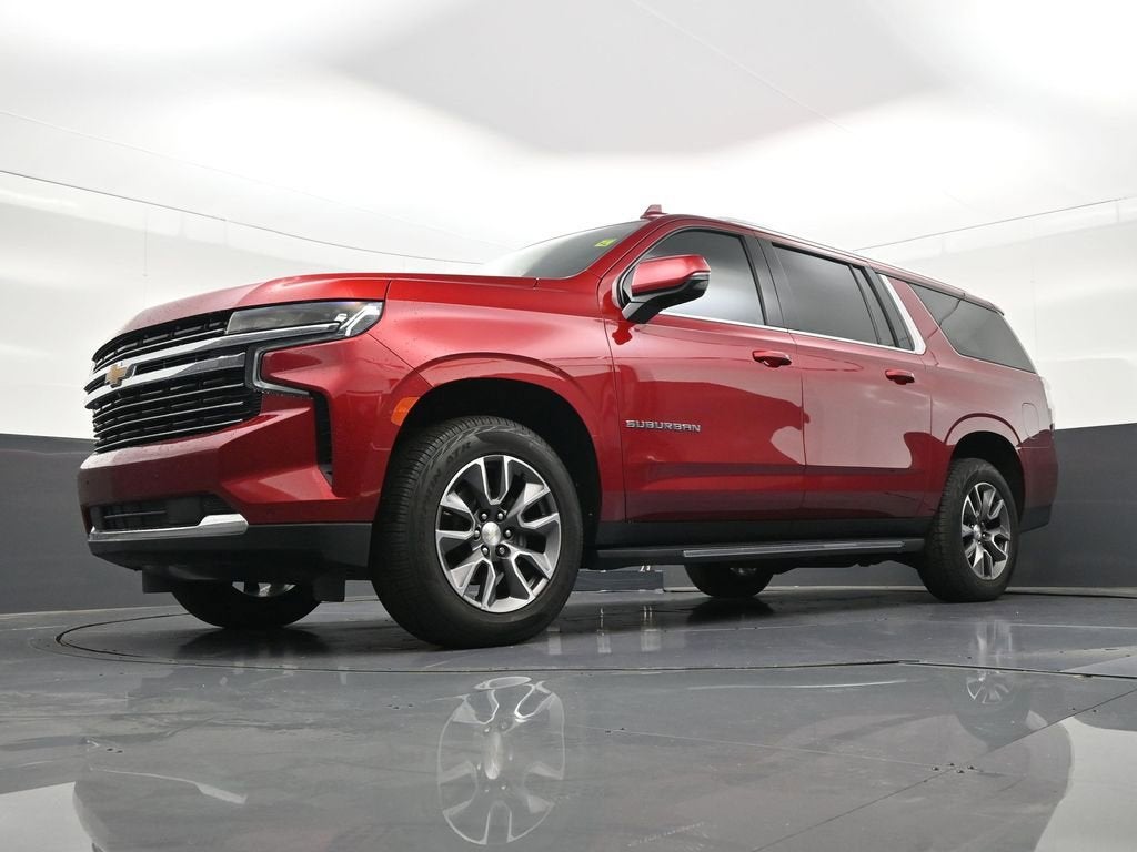 2022 Chevrolet Suburban LT