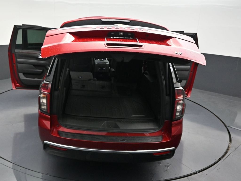 2022 Chevrolet Suburban LT