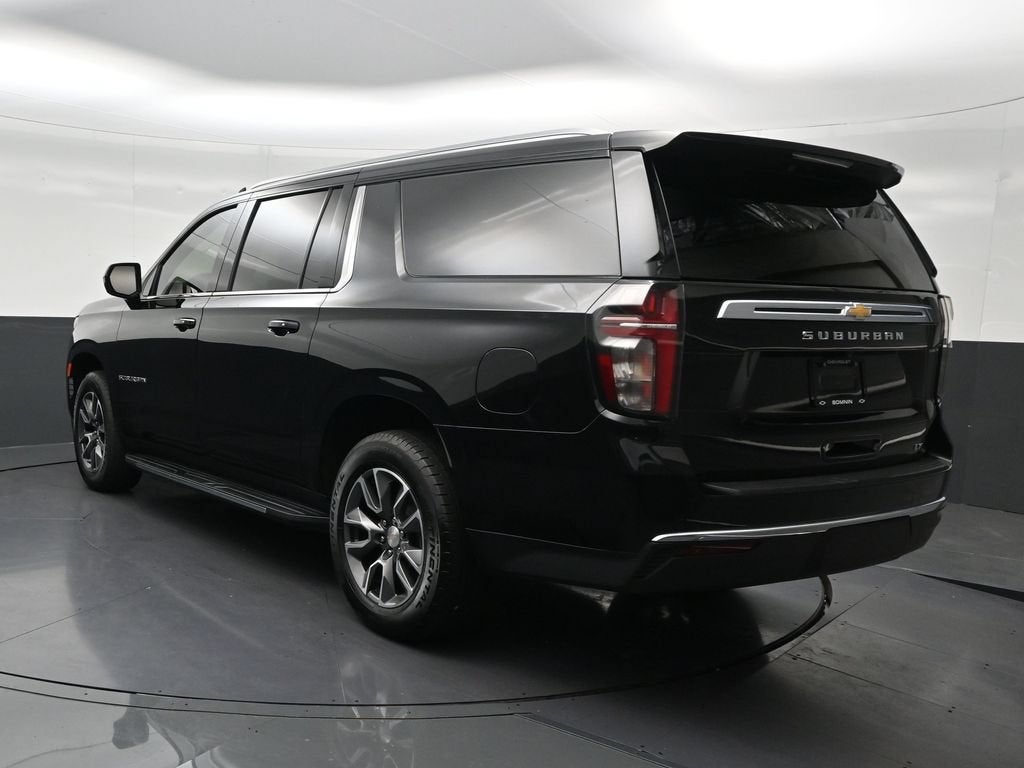 2023 Chevrolet Suburban LT