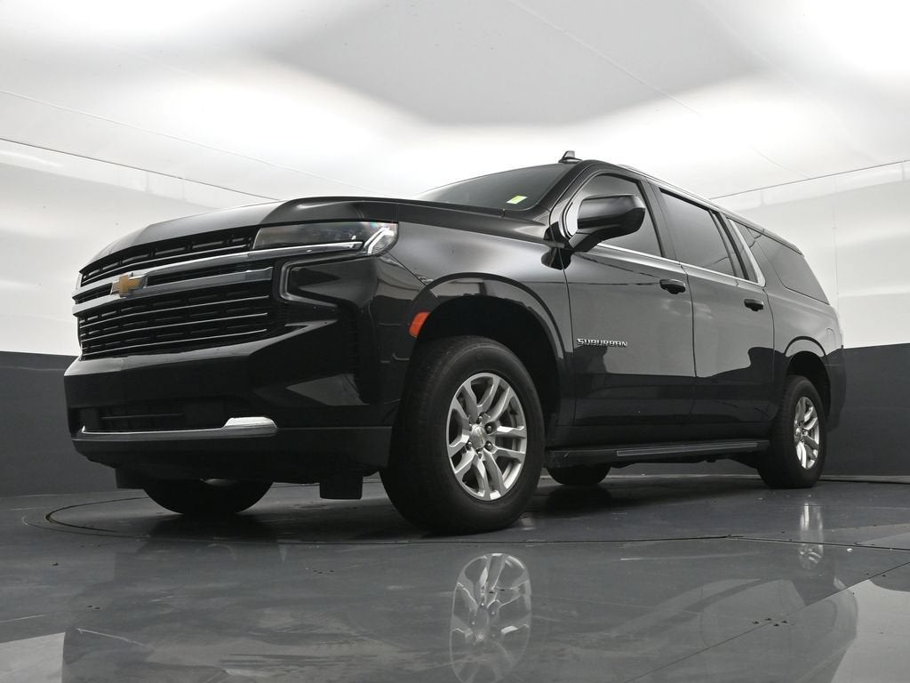 2024 Chevrolet Suburban LT