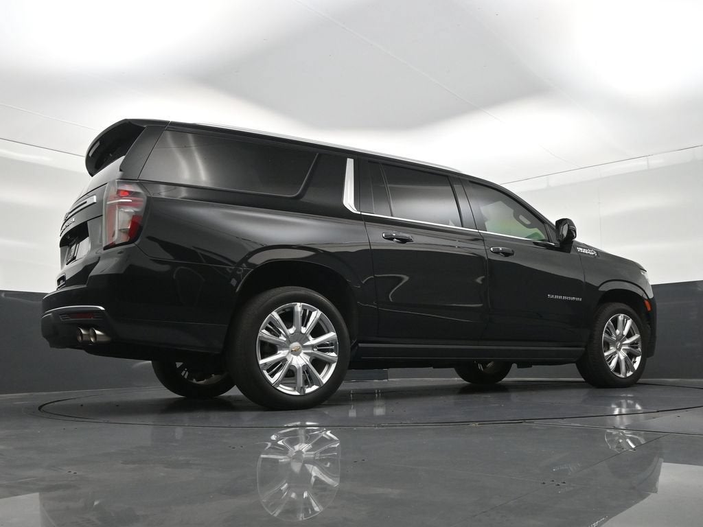 2023 Chevrolet Suburban High Country