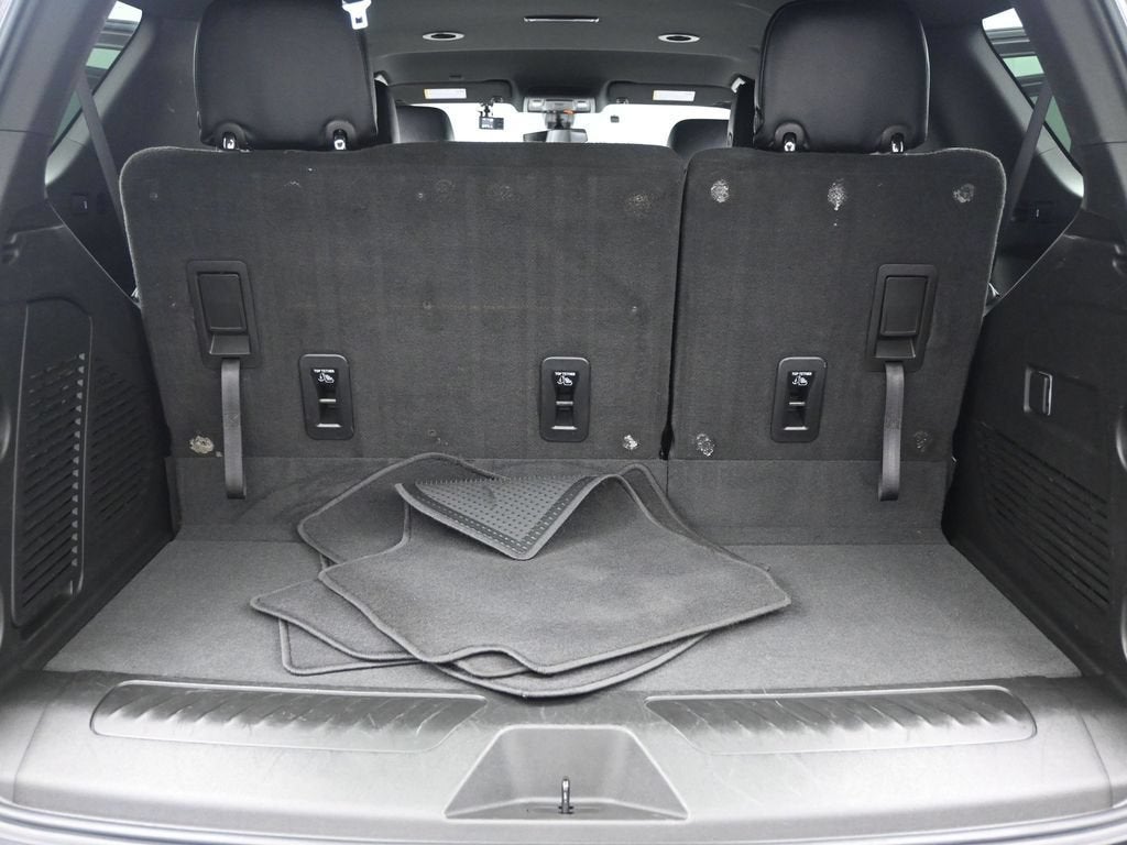 2022 Chevrolet Tahoe LS