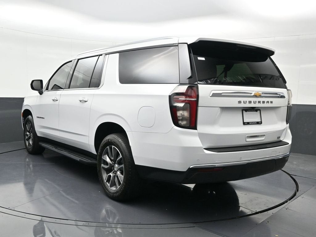 2023 Chevrolet Suburban LT