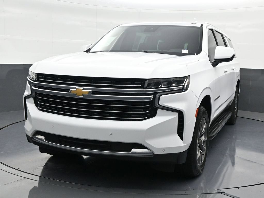 2023 Chevrolet Suburban LT