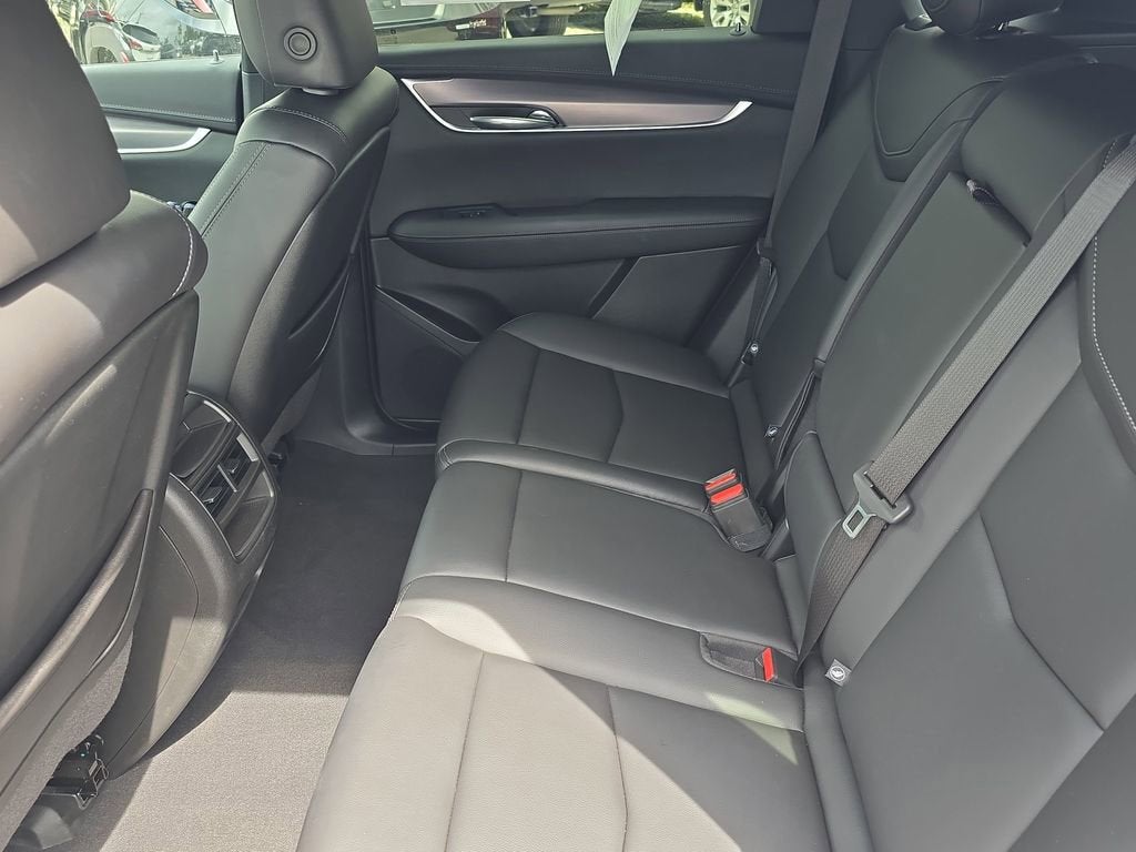 2022 Cadillac XT5 Luxury