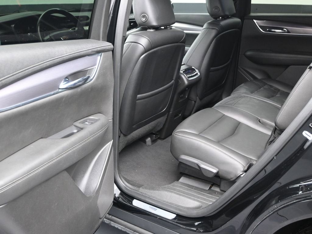 2021 Cadillac XT6 Luxury