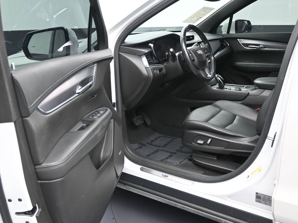 2022 Cadillac XT6 Luxury