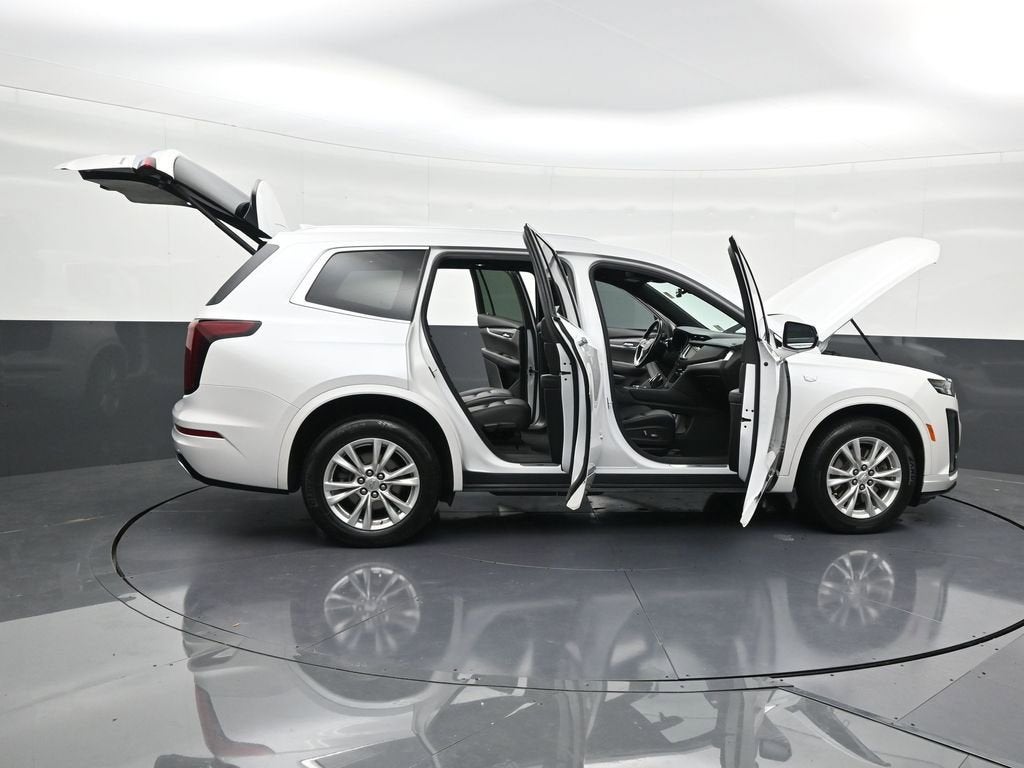 2022 Cadillac XT6 Luxury