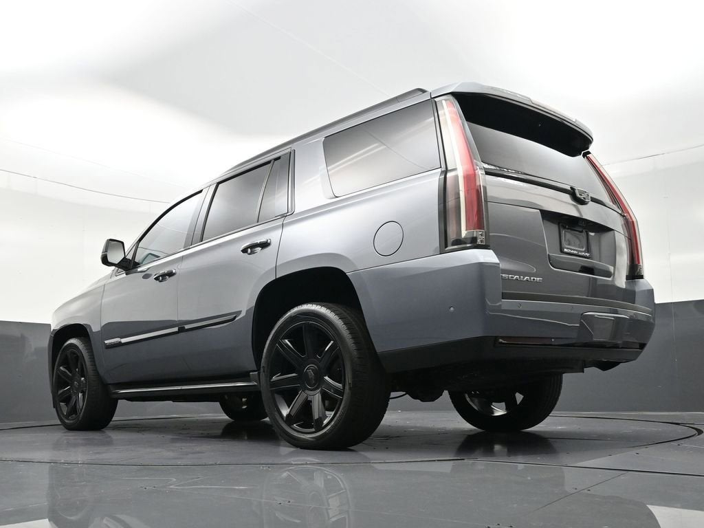 2020 Cadillac Escalade Luxury