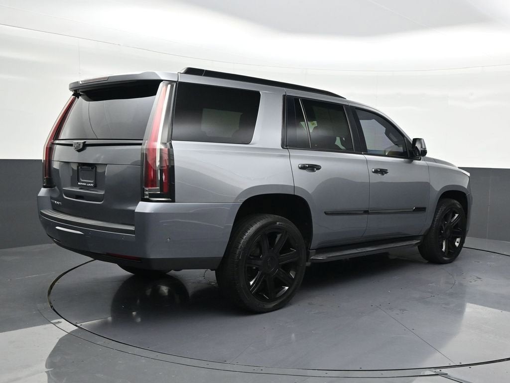 2020 Cadillac Escalade Luxury