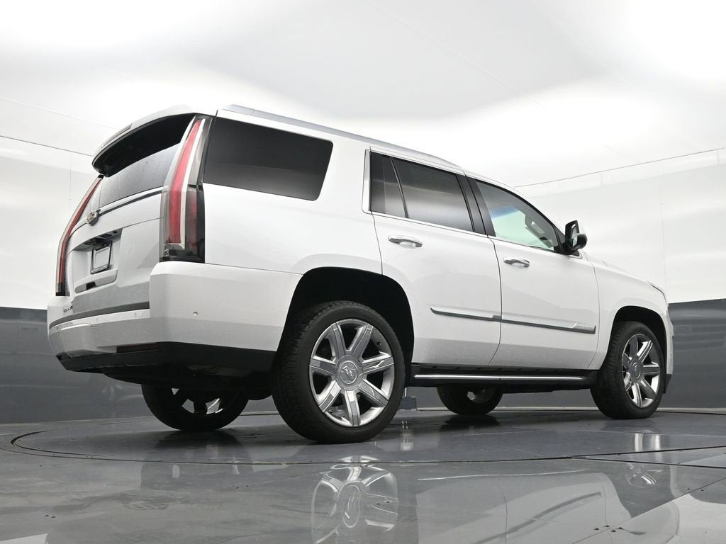 2019 Cadillac Escalade Luxury