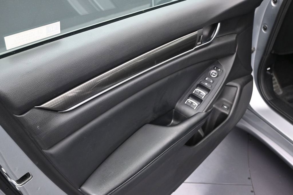 2018 Honda Accord Sedan Sport 2.0T