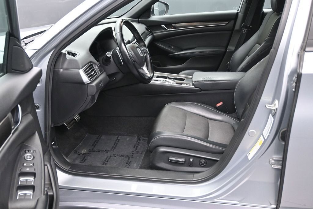 2018 Honda Accord Sedan Sport 2.0T