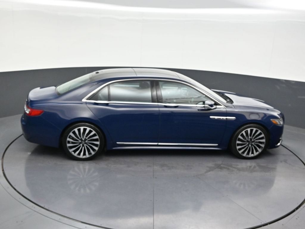 2017 Lincoln Continental Black Label