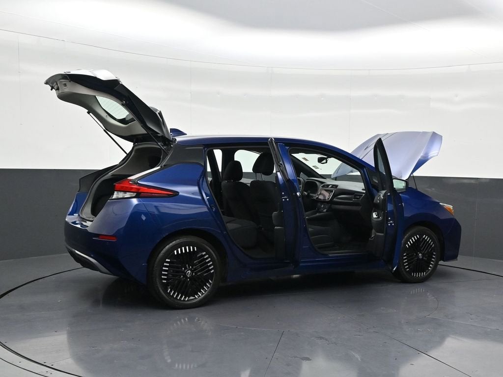 2023 Nissan LEAF SV PLUS