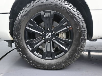 2023 Nissan Titan SV