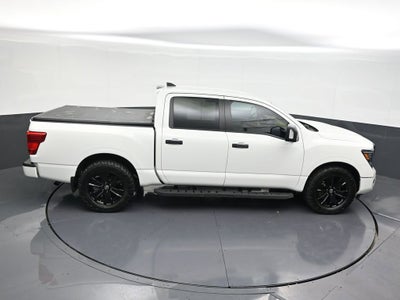 2023 Nissan Titan SV