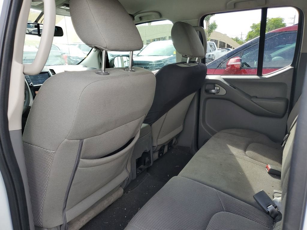 2021 Nissan Frontier SV