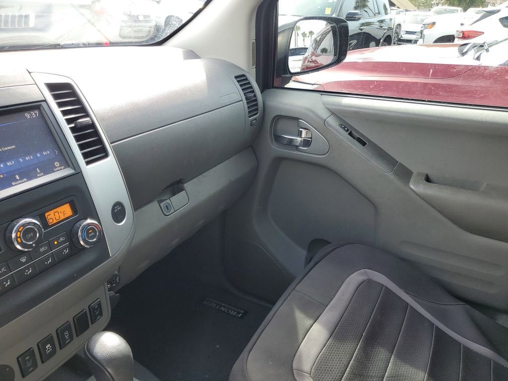 2021 Nissan Frontier SV