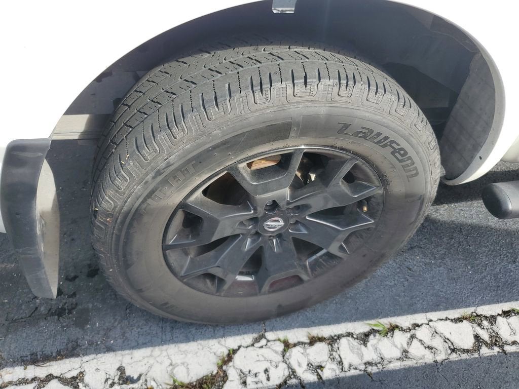 2021 Nissan Frontier SV