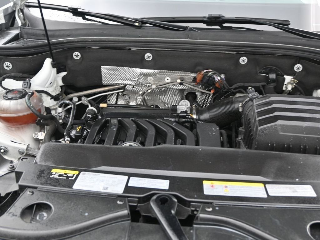 2022 Volkswagen Atlas 3.6L V6 SEL R-Line