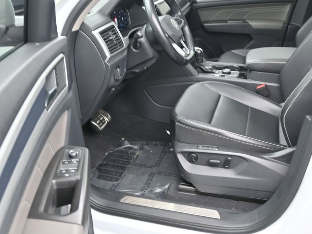 2022 Volkswagen Atlas 3.6L V6 SEL R-Line