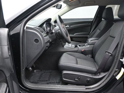 2023 Chrysler 300 Touring