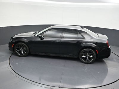2023 Chrysler 300 Touring