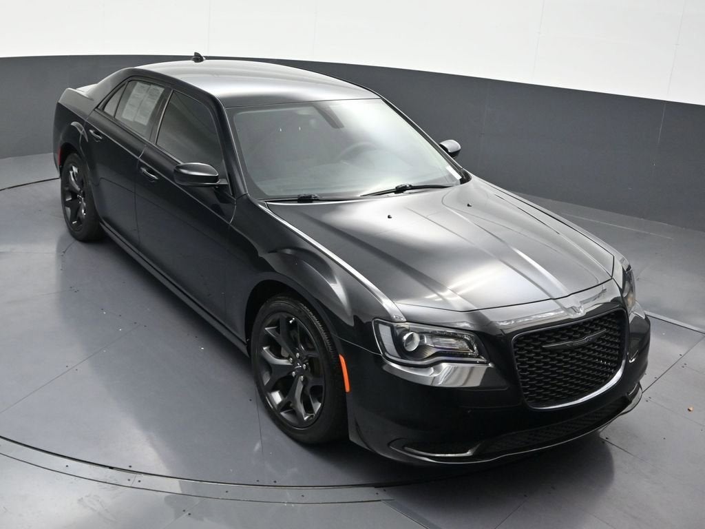 2023 Chrysler 300 Touring