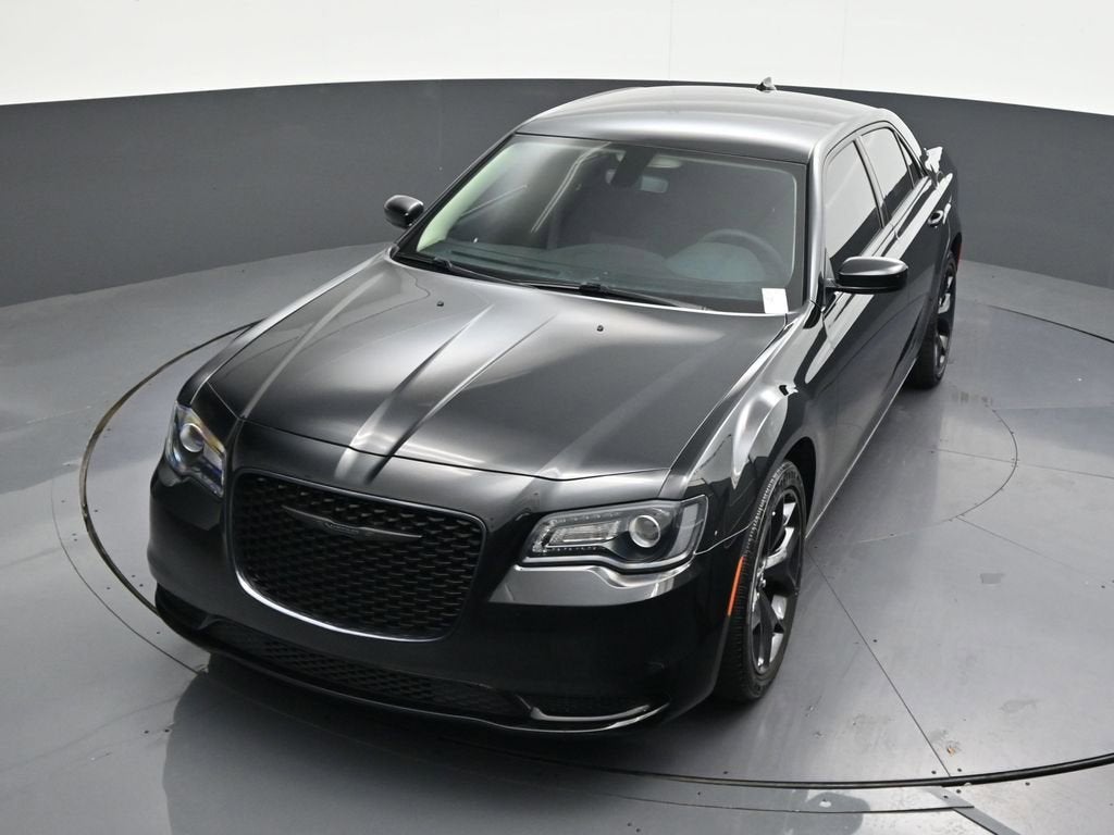 2023 Chrysler 300 Touring