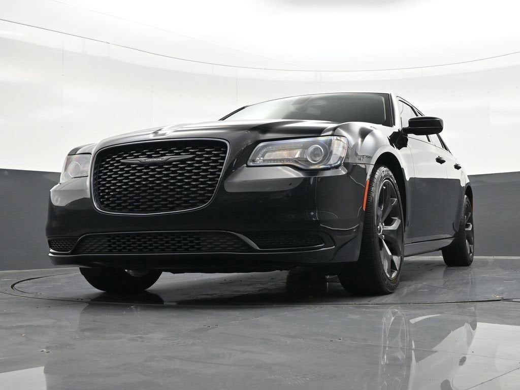 2023 Chrysler 300 Touring