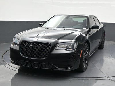 2023 Chrysler 300 Touring