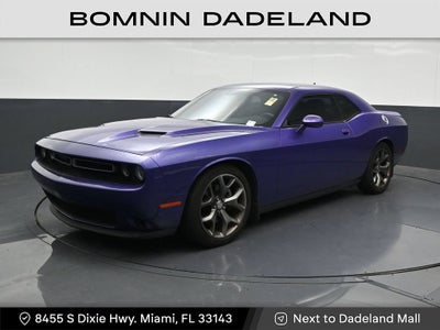 2016 Dodge Challenger SXT Plus