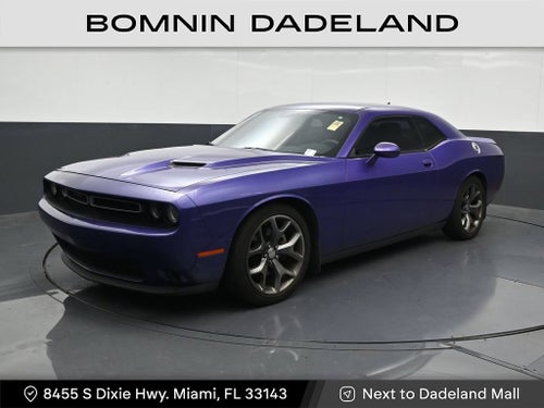 2016 Dodge Challenger SXT Plus