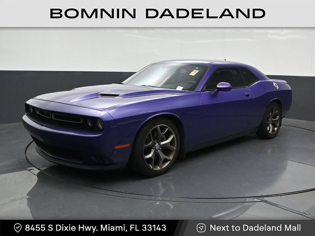 2016 Dodge Challenger SXT Plus