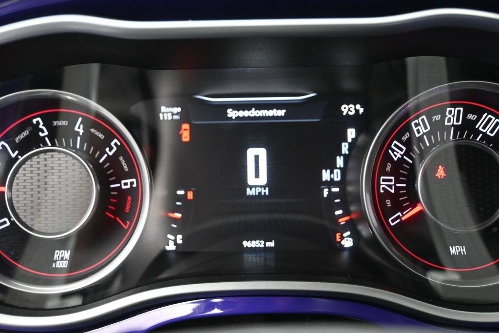 2016 Dodge Challenger SXT Plus