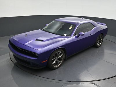 2016 Dodge Challenger SXT Plus