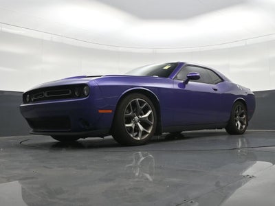 2016 Dodge Challenger SXT Plus