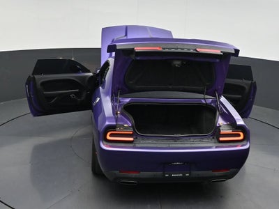 2016 Dodge Challenger SXT Plus