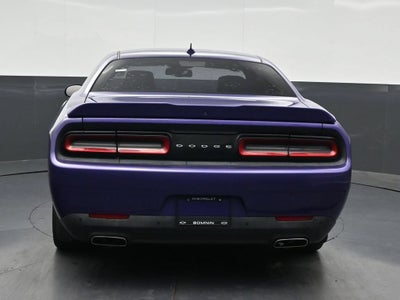 2016 Dodge Challenger SXT Plus